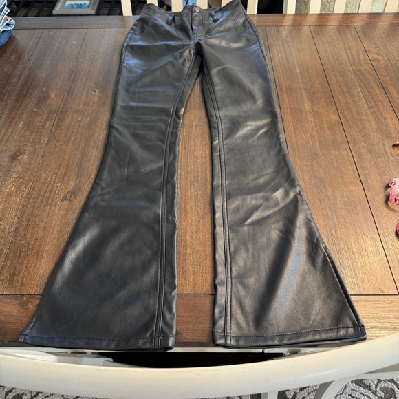 We The Free Faux Leather Pants Black High Rise Straight Leg Size 28 Fits 26 - Picture 9 of 15